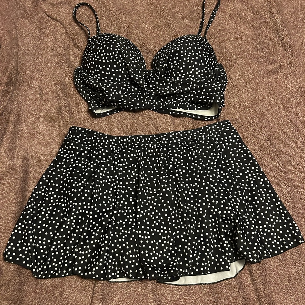 NWOT SHEIN Black and White Polka Dot Bikini